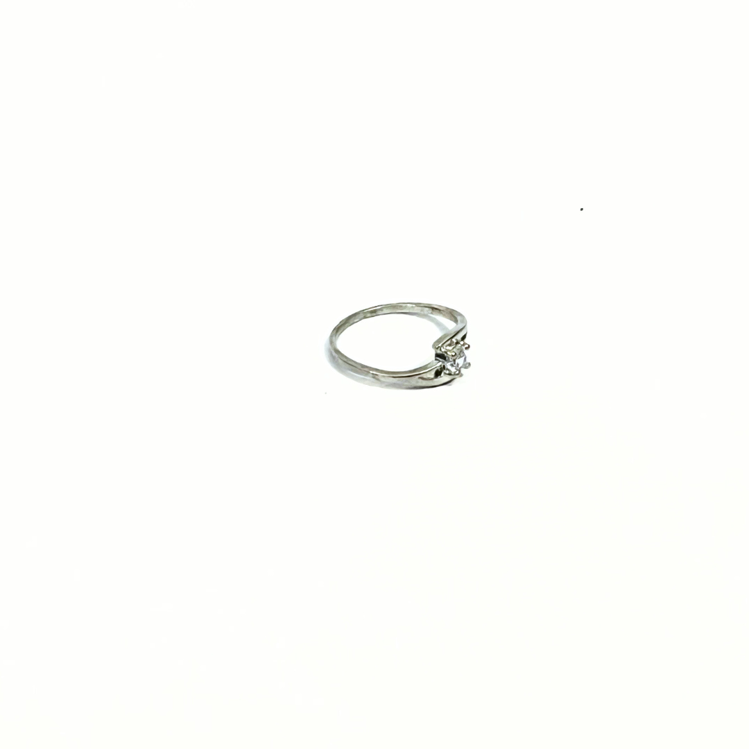 WOMENS RING