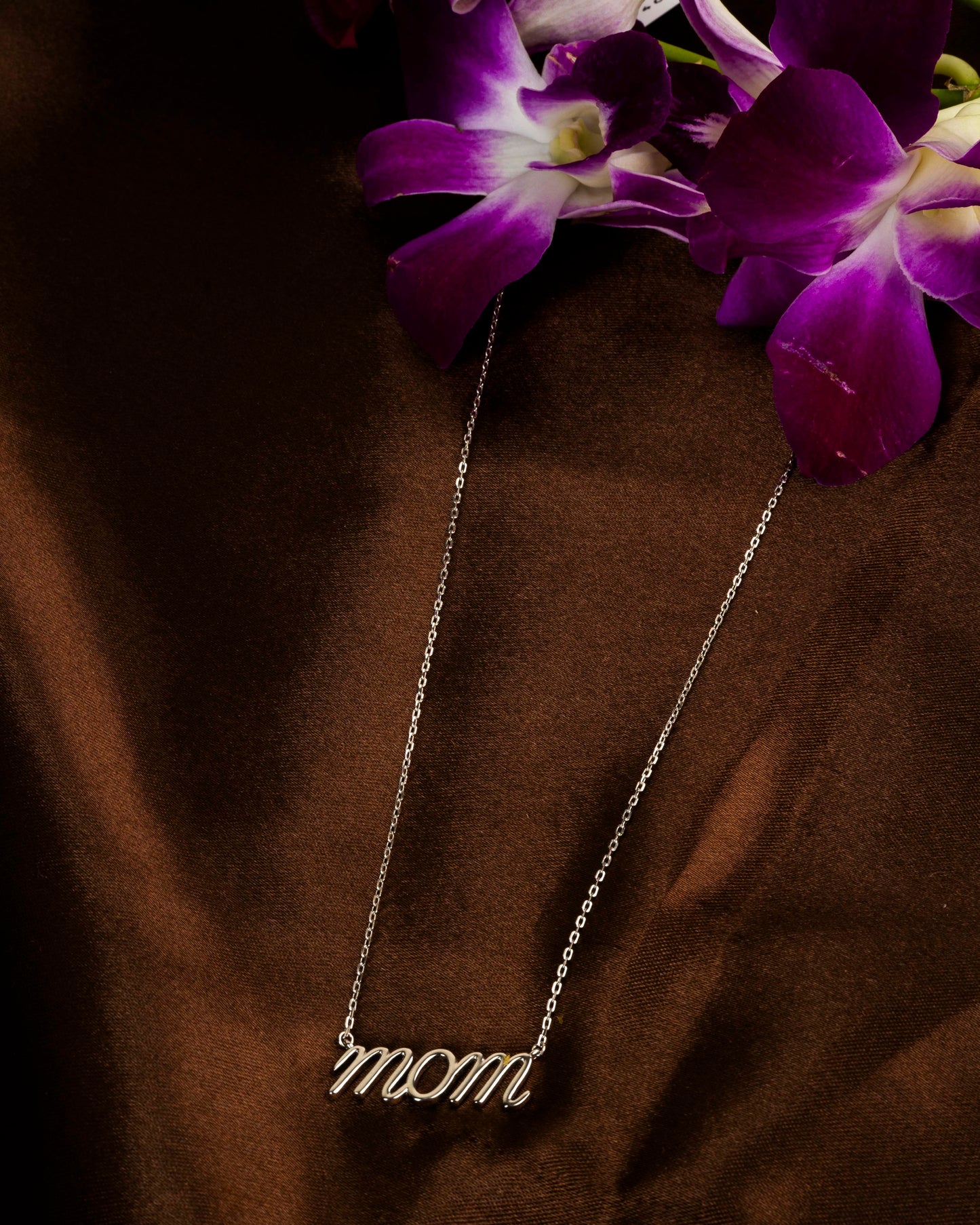 MOM PENDANT CHAIN