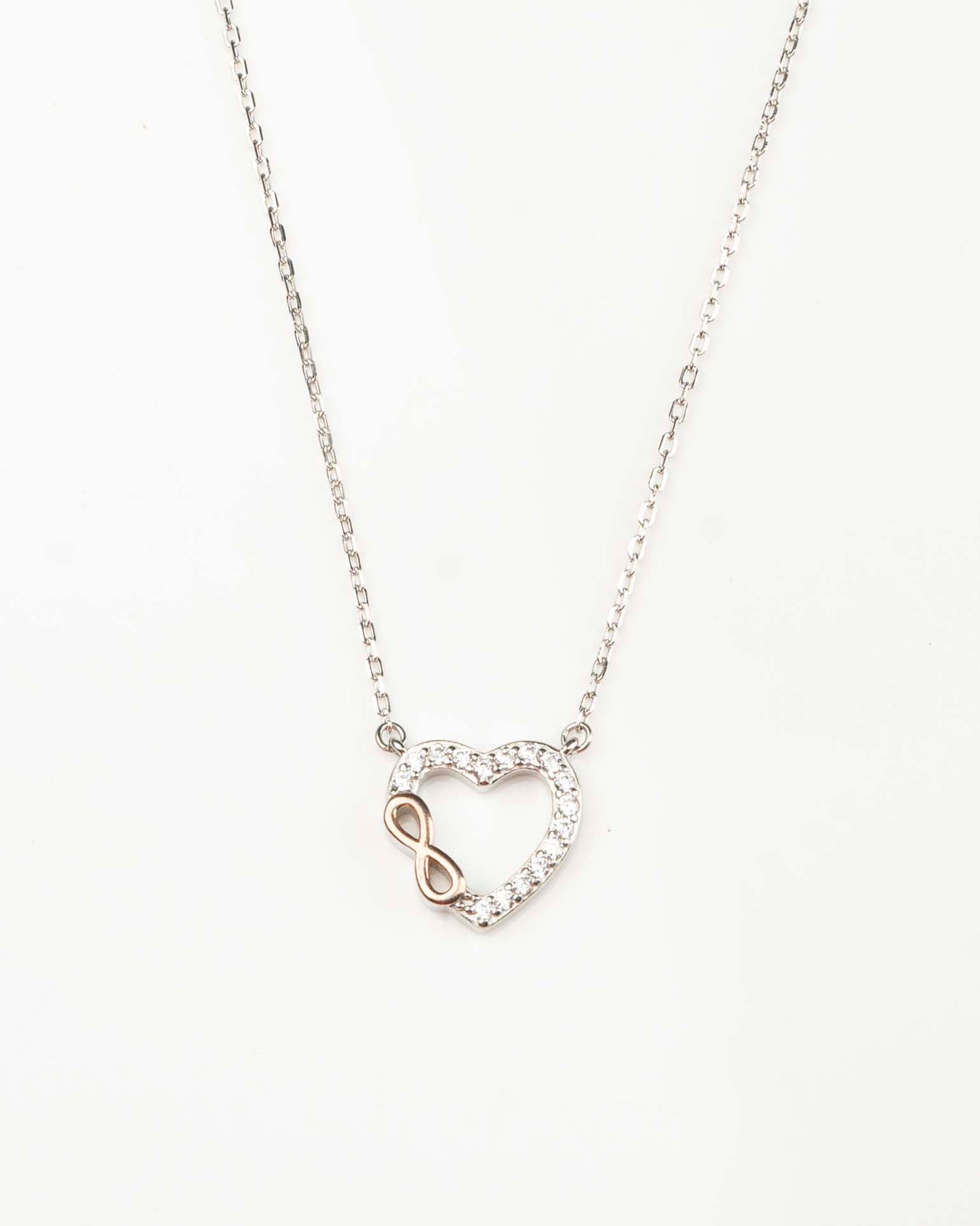 HEART INFINITY PENDANT CHAIN