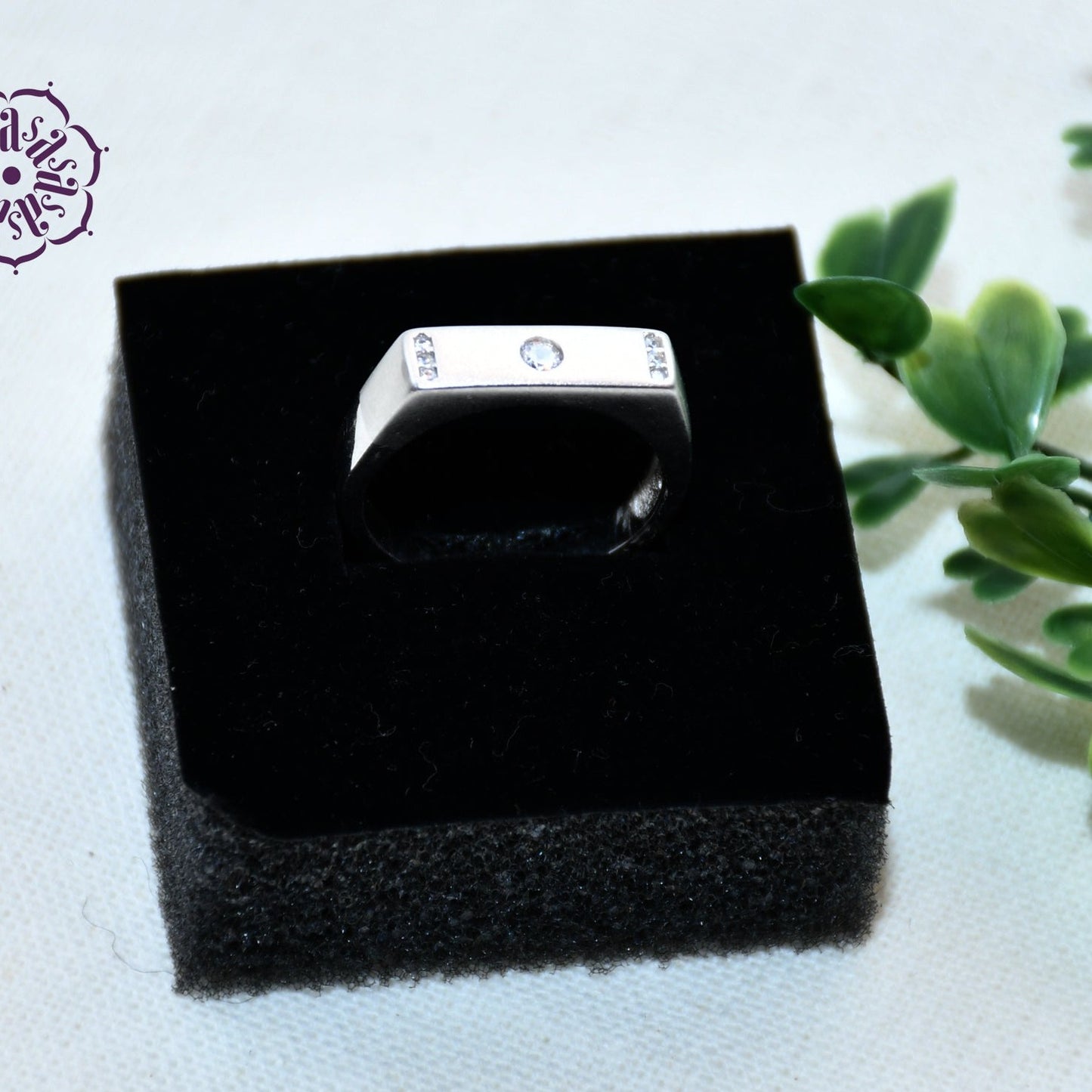 RECTANGULAR MEN'S RING