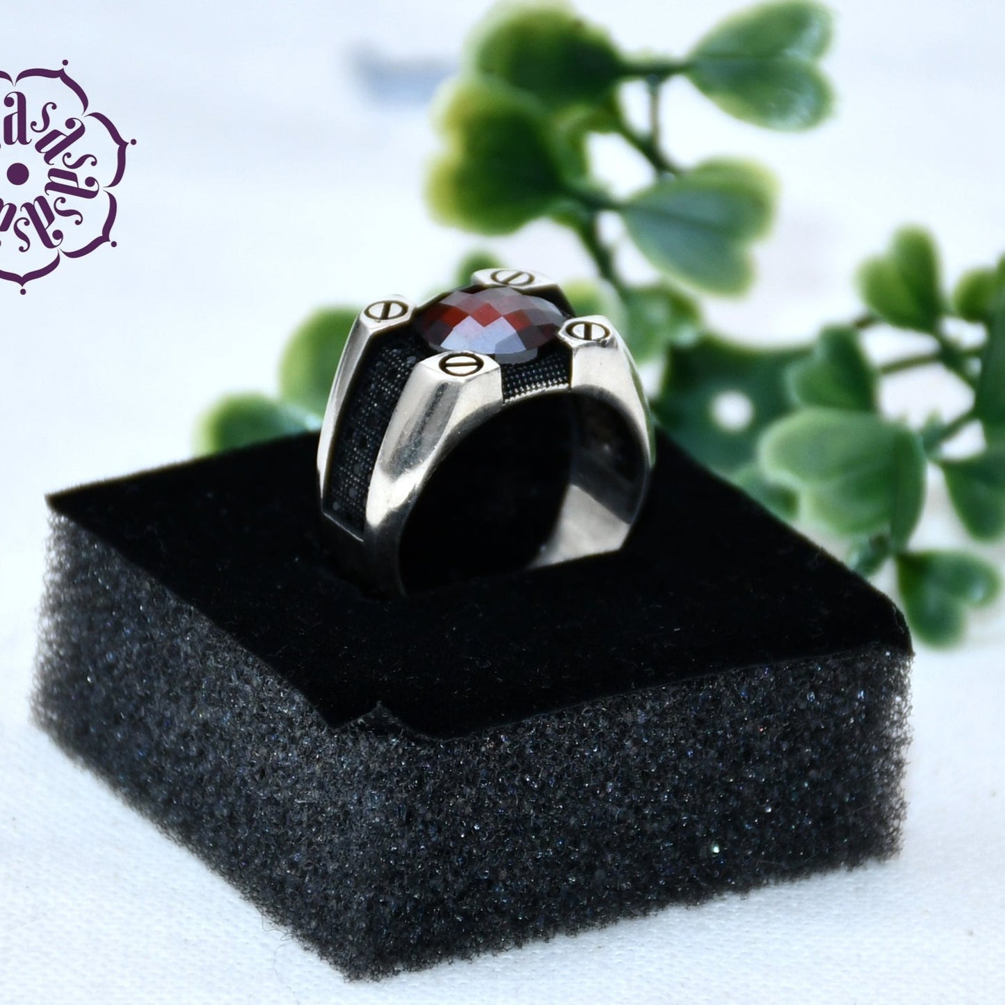 RED STONE FUNKY MEN'S RING
