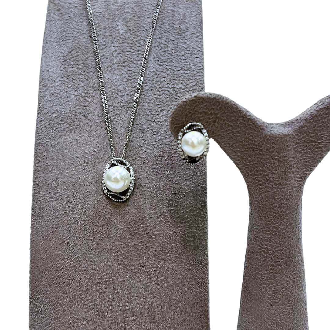 PEARL PENDANT CHAIN SET