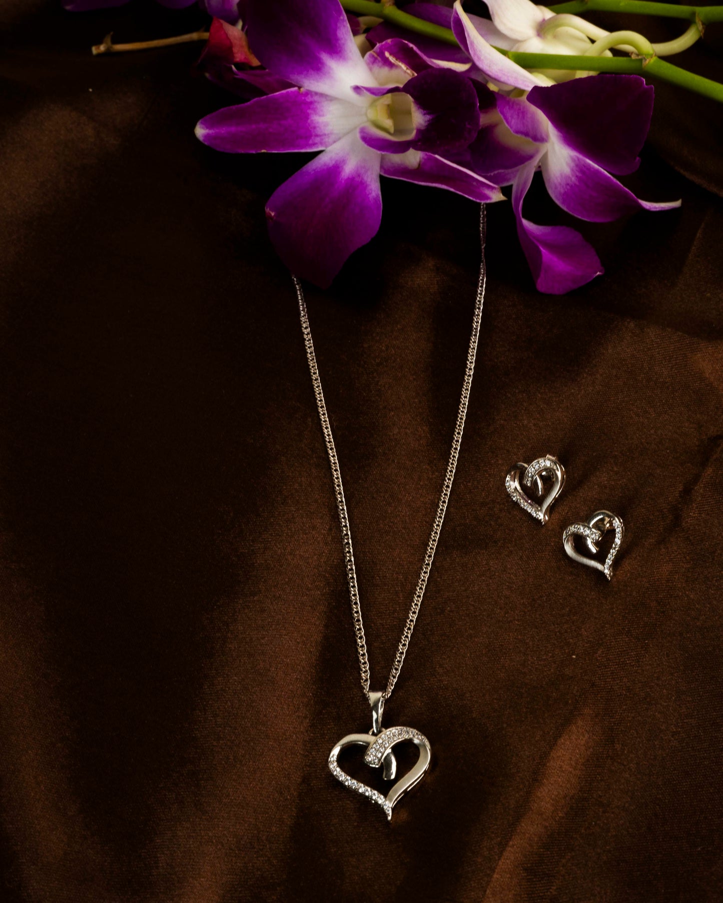 HEART PENDANT CHAIN SET