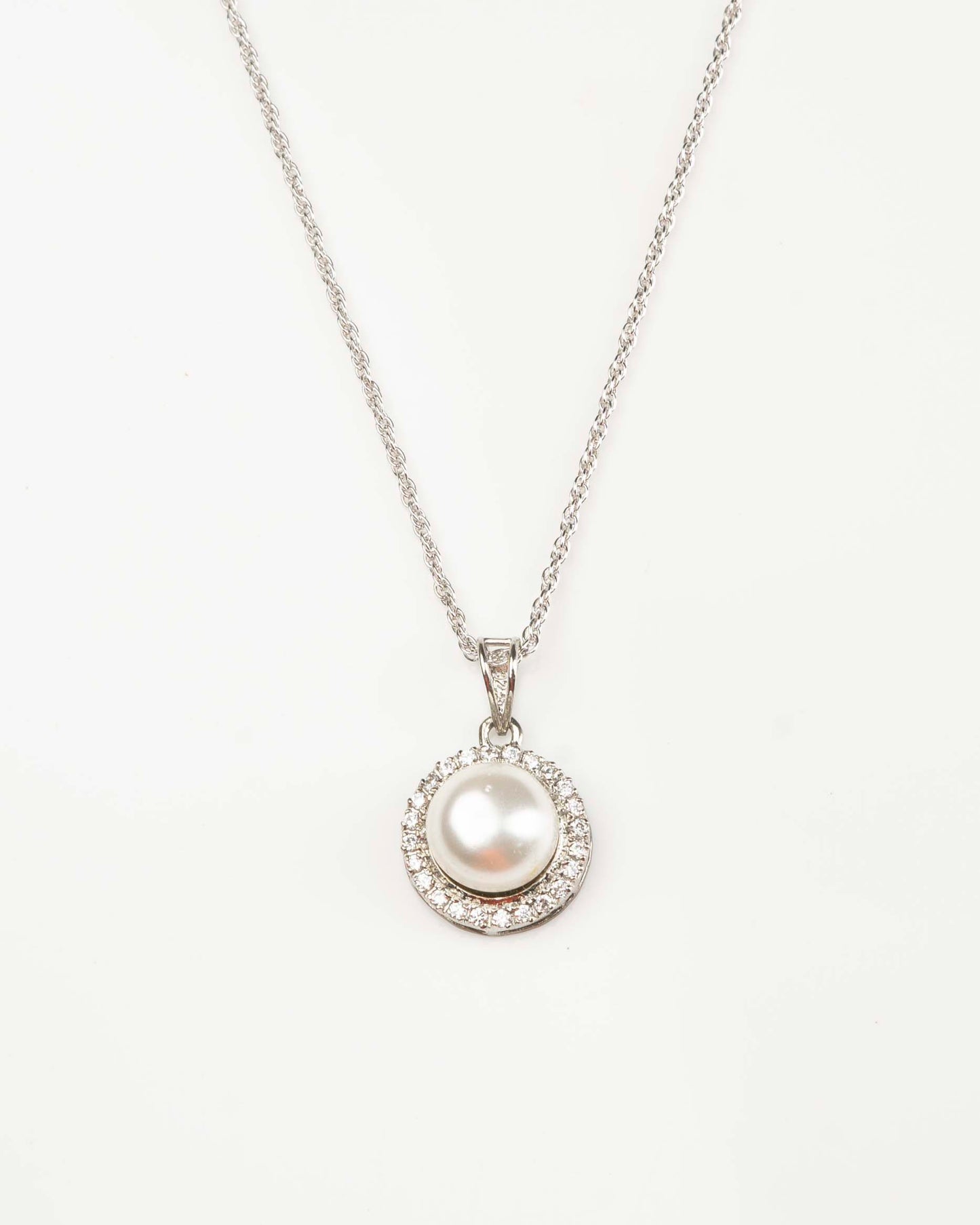 PEARL PENDANT CHAIN