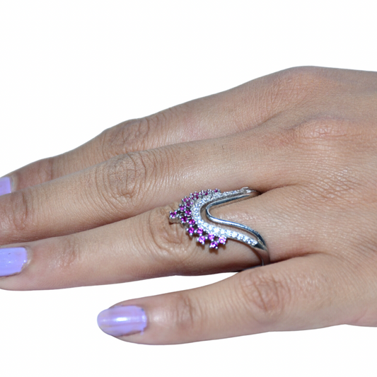 WOMENS RING