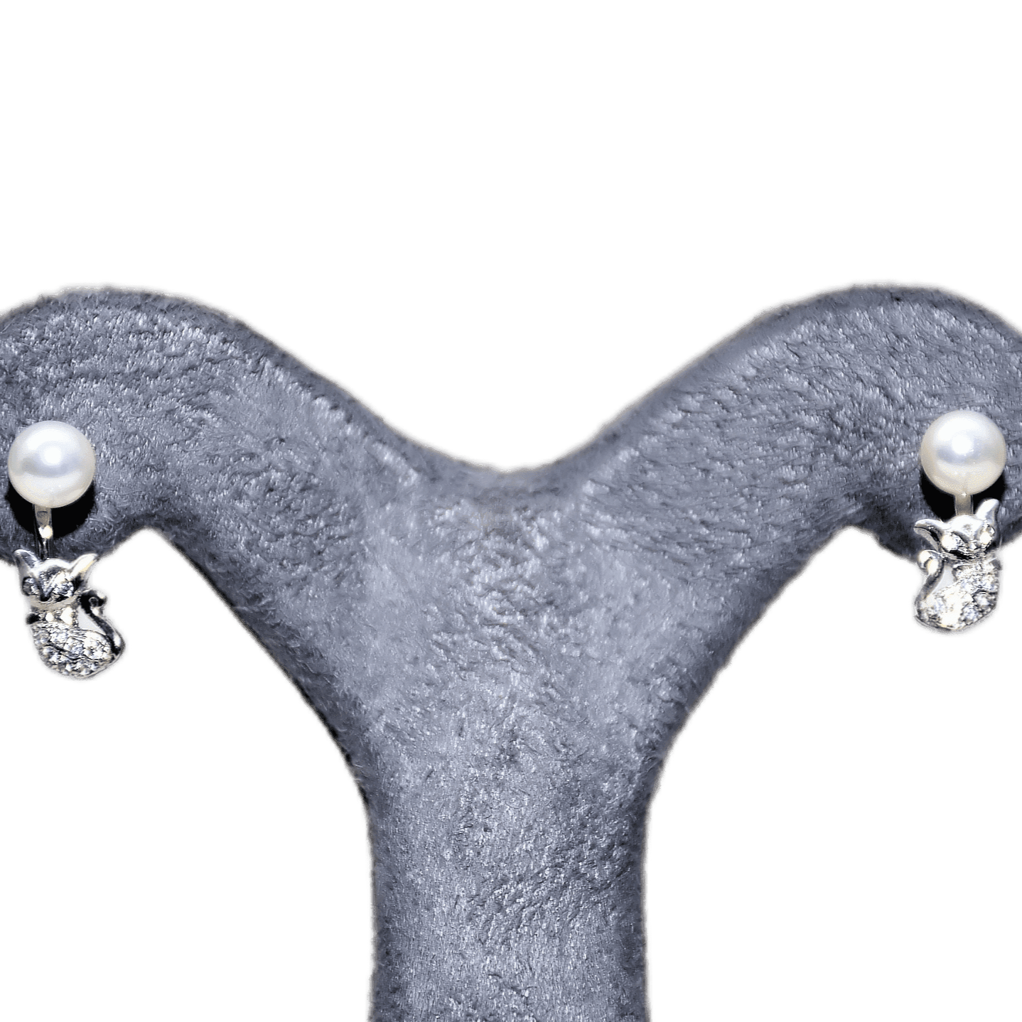 CAT PEARL EARRINGS