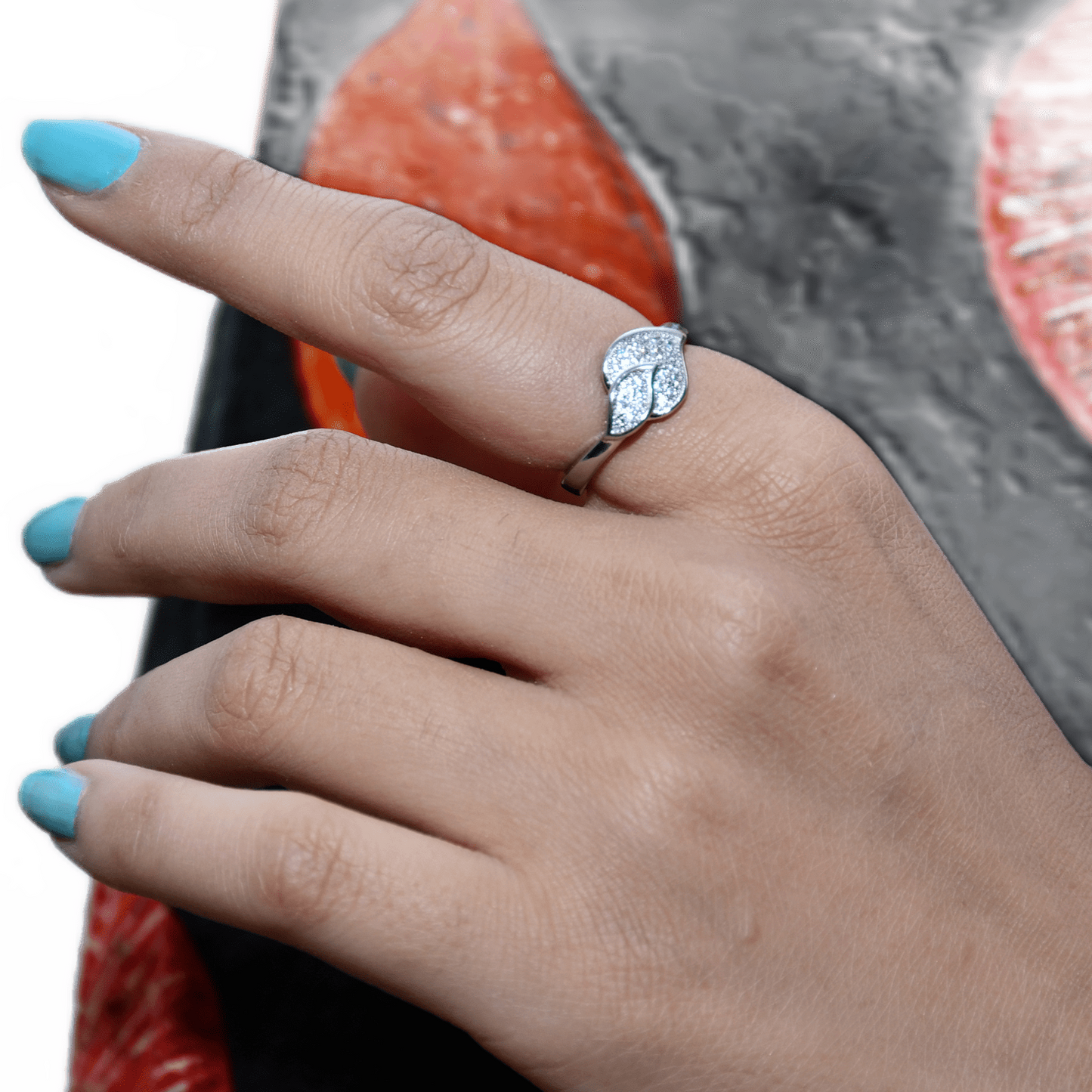 WOMEN RING