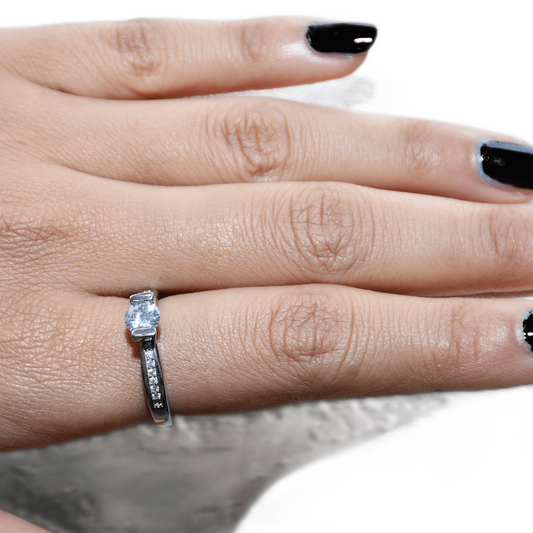 ZIRCON STUDDED WOMEN'S RING