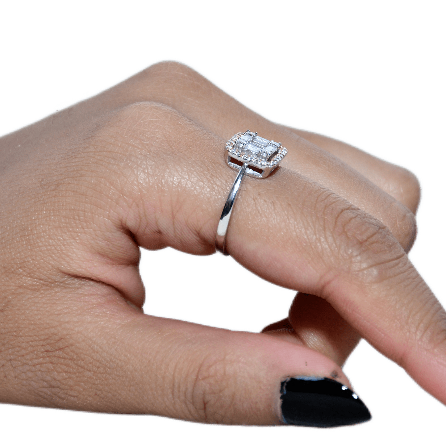 WOMEN RING