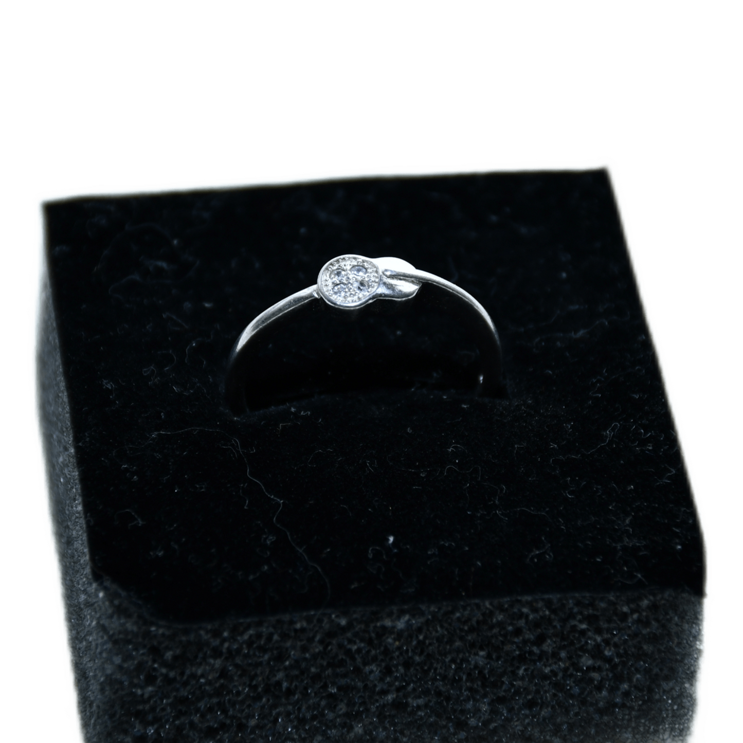 STUDDED WOMEN'S RING