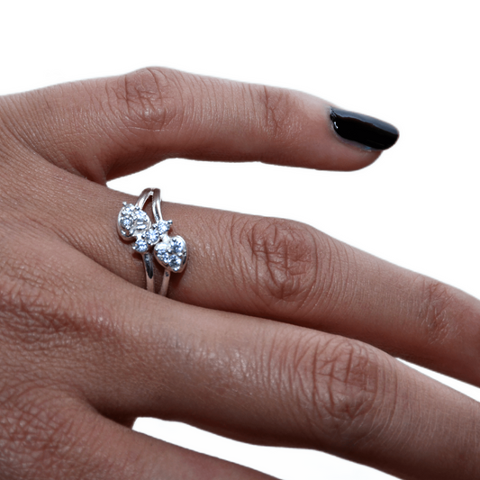 Womens ring