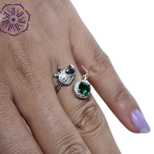 Womens ring